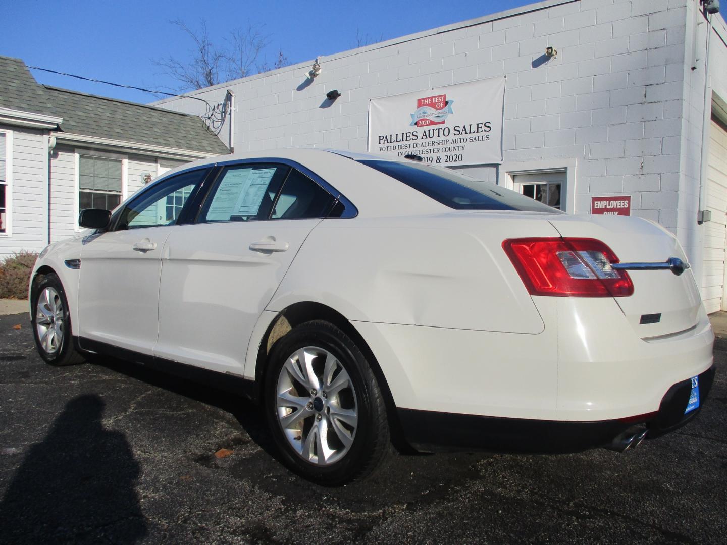 2010 Ford Taurus (1FAHP2HW2AG) , AUTOMATIC transmission, located at 540a Delsea Drive, Sewell, NJ, 08080, (856) 589-6888, 39.752560, -75.111206 - Photo#3